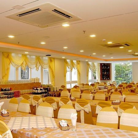 Nam Hung Hotel Nha Trang Esterno foto