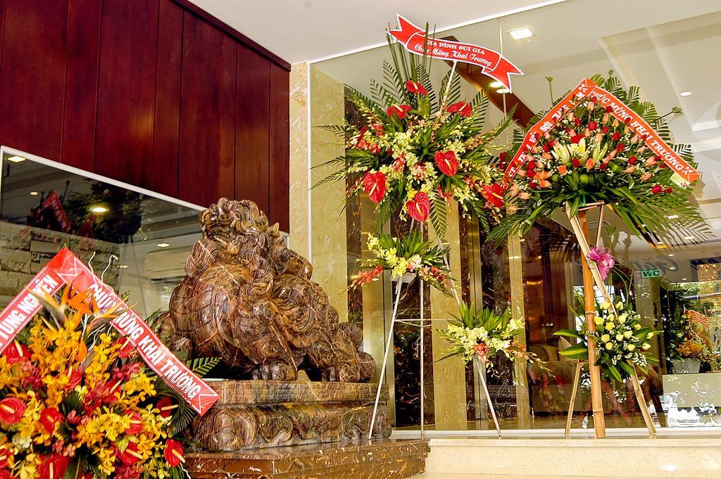 Nam Hung Hotel Nha Trang Esterno foto