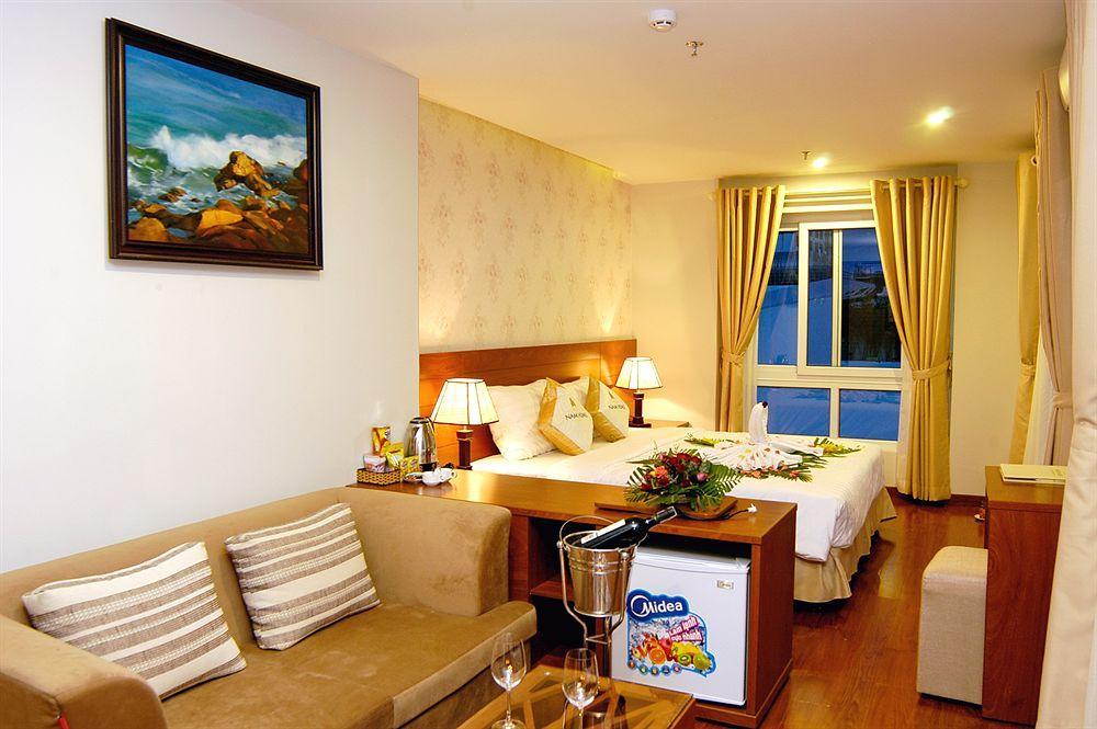 Nam Hung Hotel Nha Trang Esterno foto