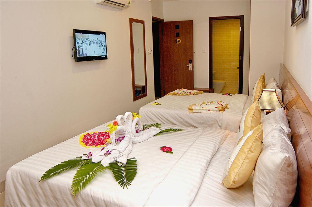 Nam Hung Hotel Nha Trang Esterno foto
