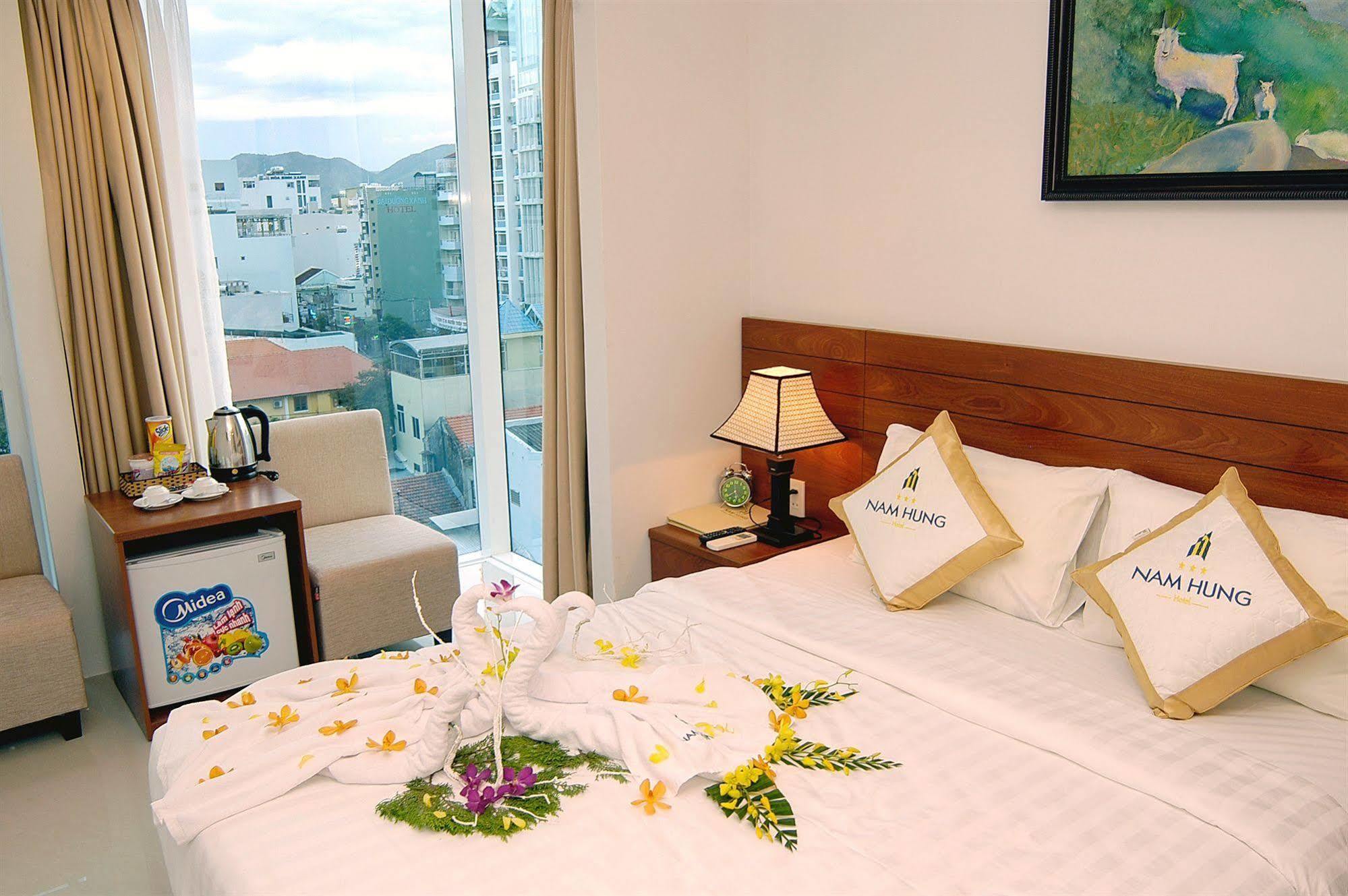 Nam Hung Hotel Nha Trang Esterno foto